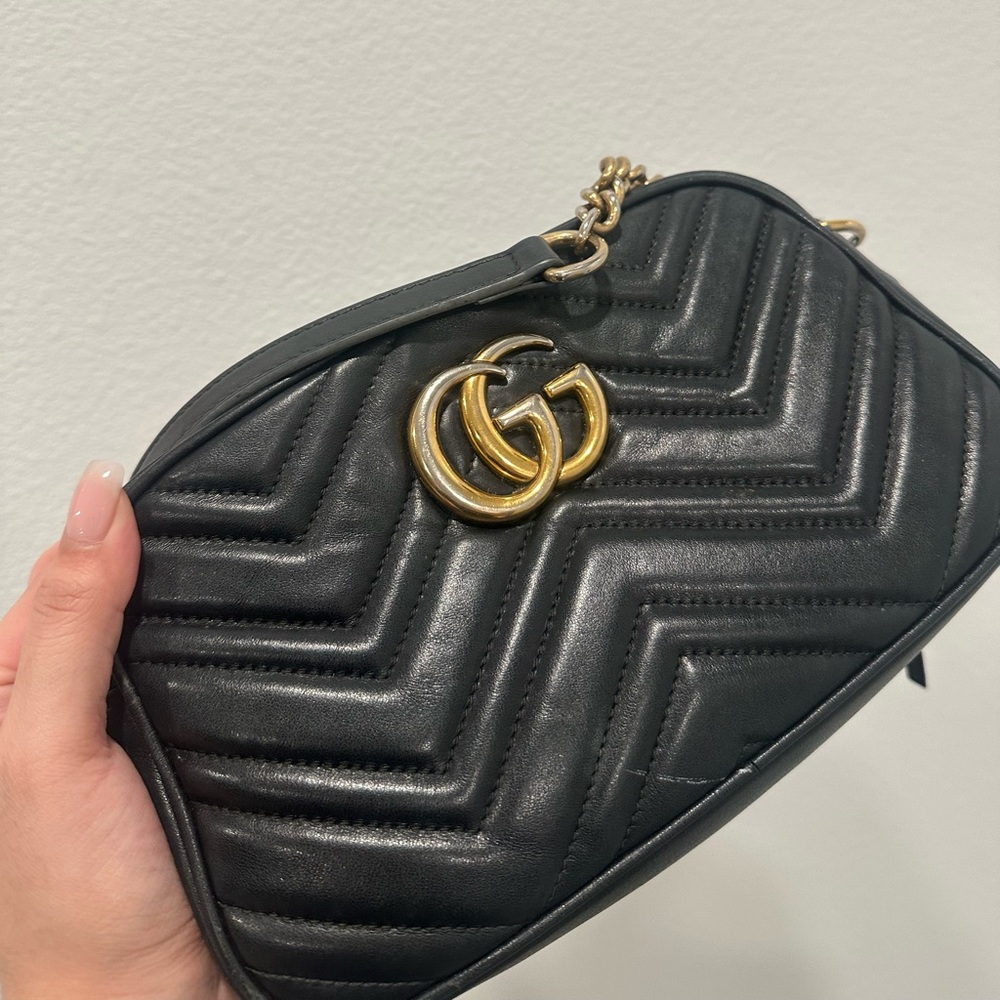 Gucci Marmont Shoulder Bag *Preloved* - Picture 2 of 12